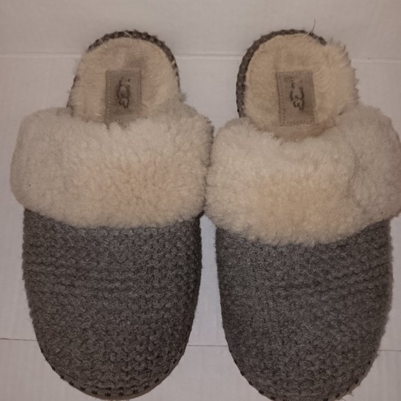 UGG Shoes - UGG WOMAN SLIDE ON  COZY SLIPPERS